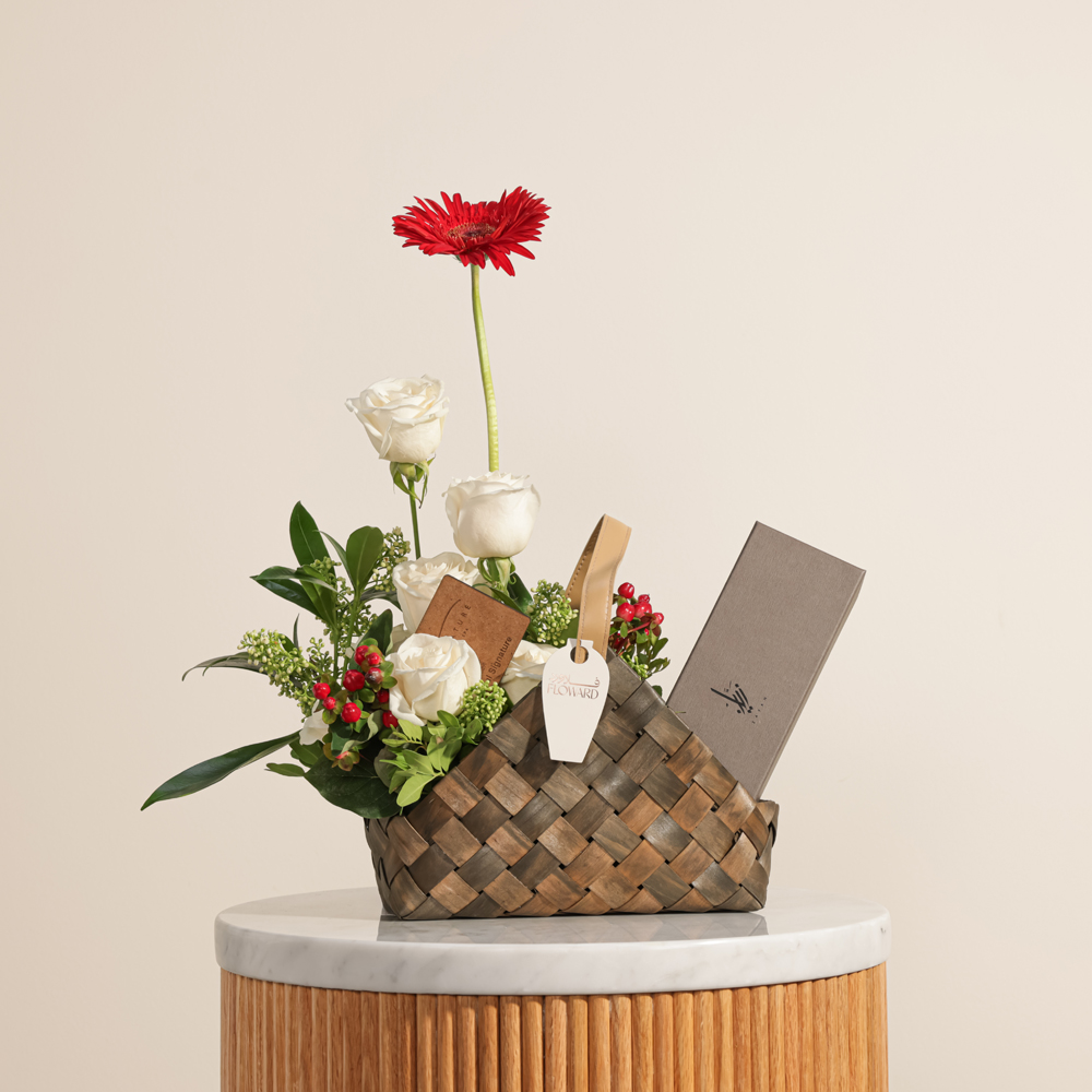 Floward  Men's Gift Basket