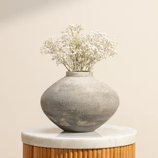 Ukiyo White Gypsophila Rustic Roots Vase Ukiyo White Gypsophila Rustic Roots Vase