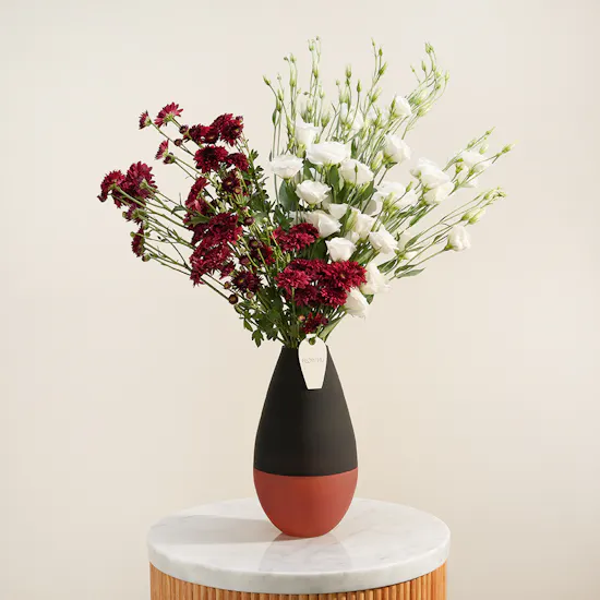 Deep Contrast Flower Vase