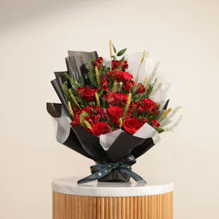 Graceful Passion Flower Bouquet