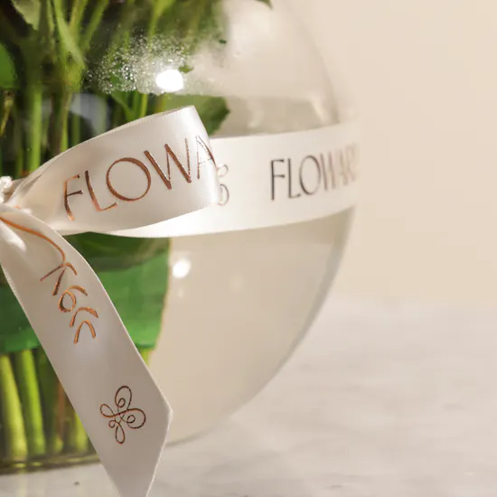 Red Baby Roses Vase | 35 Flowers