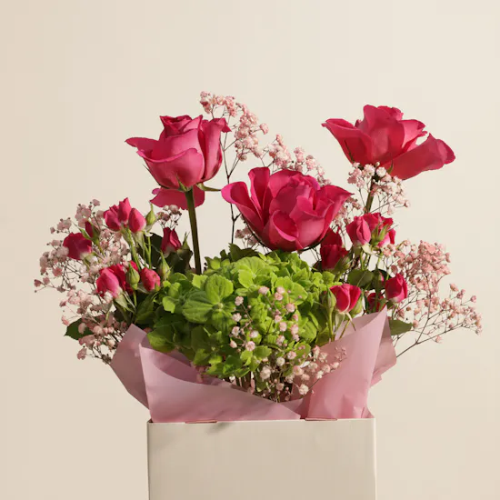 Lovely Glam Flower Bouquet