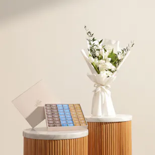 Godiva Napolitains Chocolates Box | Soft Charm Flowers Bouquet Godiva Napolitains Chocolates Box | Soft Charm Flowers Bouquet