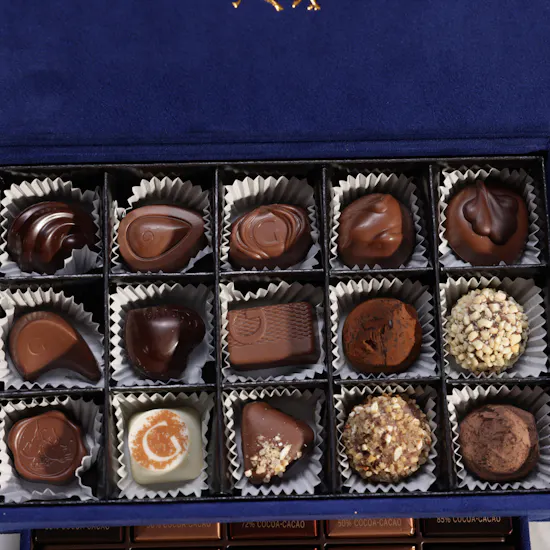 Godiva Small Royal Chocolates Box