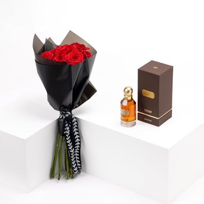 12 Red Roses & Silky Oud - Lootah Perfume