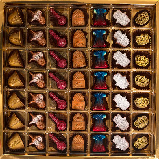 Fuala Omani Taste Chocolate Box | Delicate Flowers