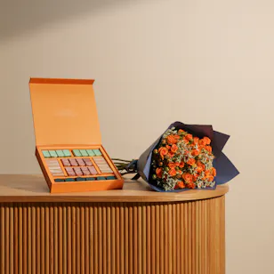 Patchi Luxury Chocolate Box | Warm Bouquet Patchi Luxury Chocolate Box | Warm Bouquet