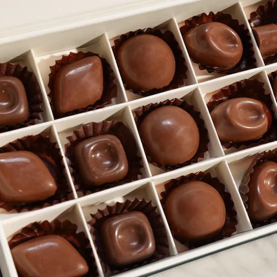 Floward Small Chocolate Box | Happy Birthday Rose Box