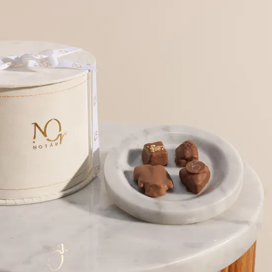 Nor Noyau Cocoa Treasures Box | Celebration Balloons