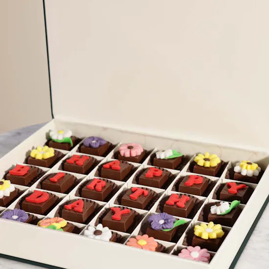 Floward Happy Birthday Chocolate Box