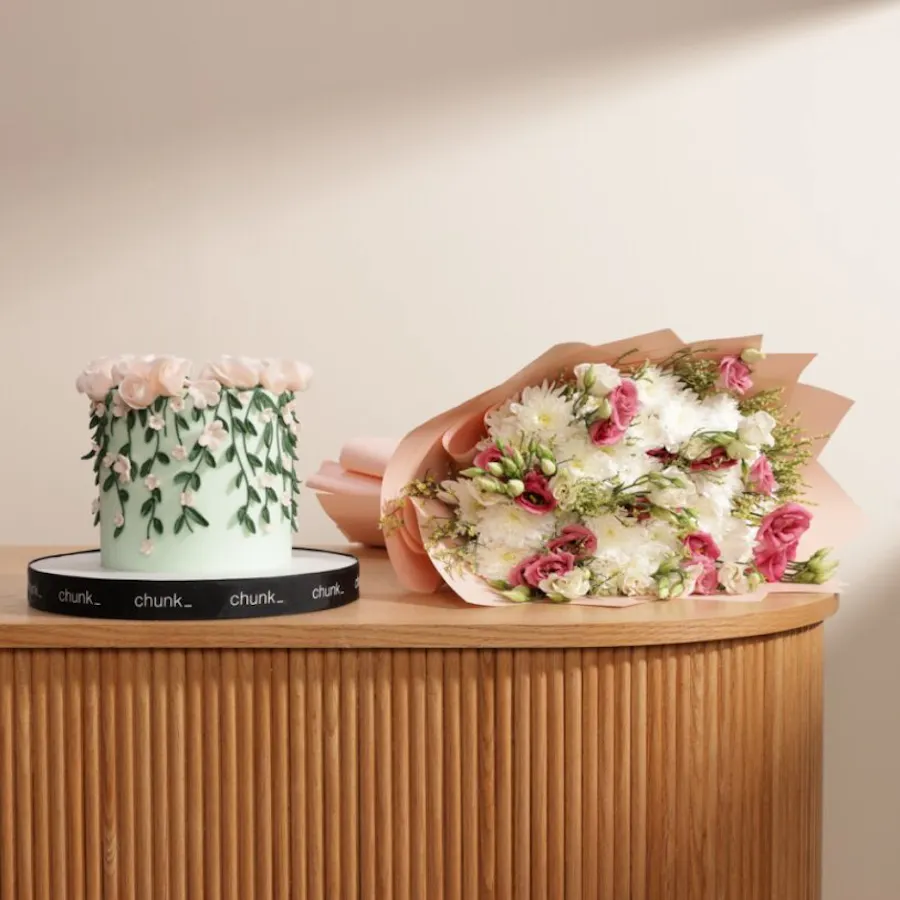 Chunk Wedding Cake | Happiness Bouquet 4