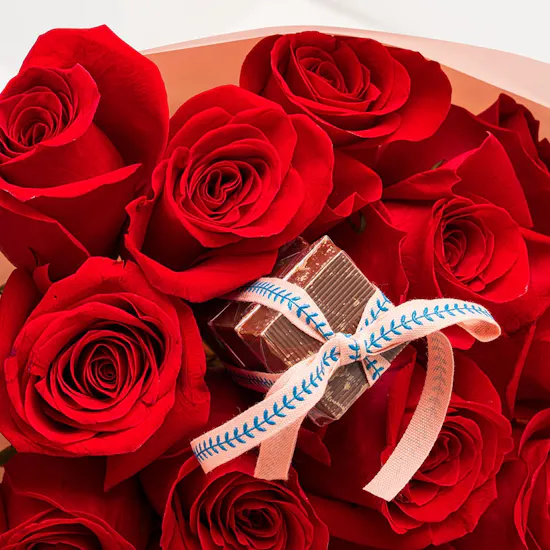 Floward Chocolates | Lady In Red Bouquet