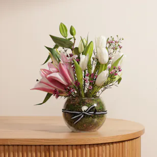 Lilies & Tulip | Glass Vase