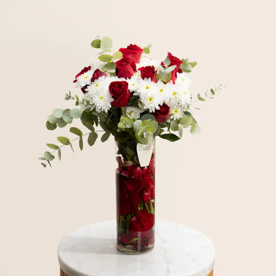 Elegant Flowers Vase