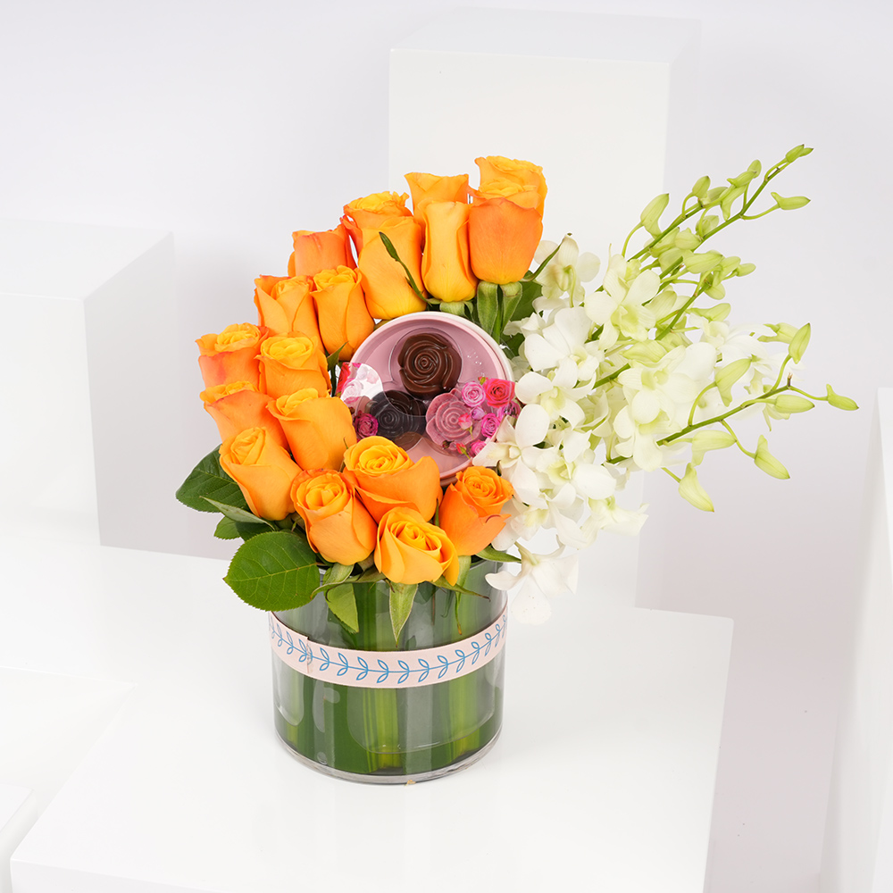 صندوق شيكولاته الورد من بستاني | جوري برتقالي