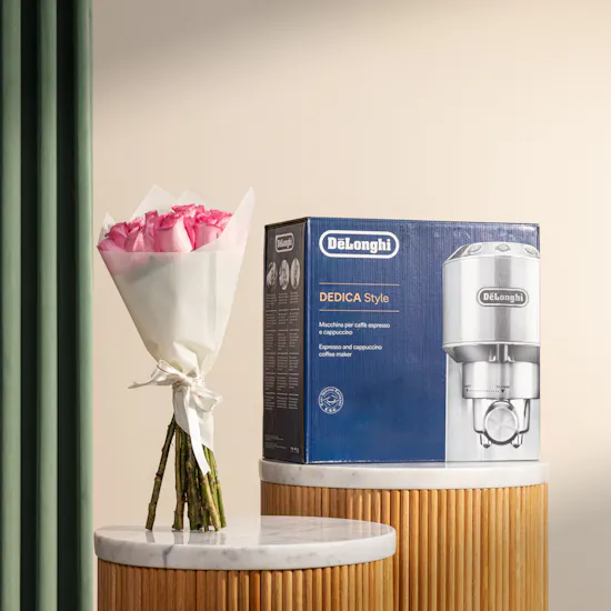 De'Longhi Dedica Style Coffee Silver Machine | Lush Pink Bouquet