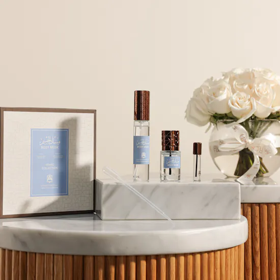 Abdul Samad Al Qurashi Body Musk Perfume Set | Charming Flowers Vase