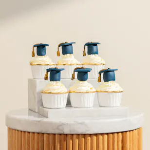 Floward Graduation Blue Hat Cupcakes