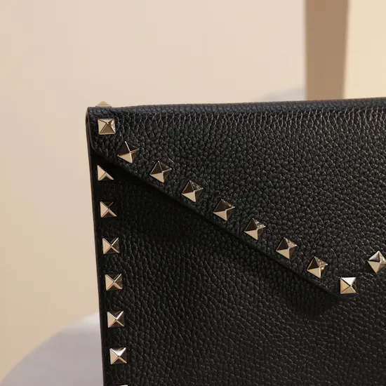 Valentino Garavani Rockstud Women's Black Calfskin Small Pouch