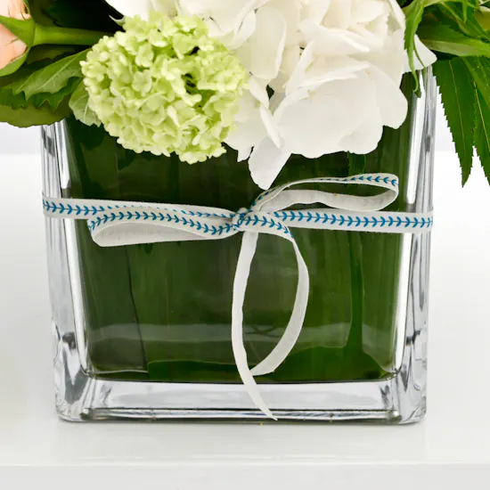 Blooming Flowers | Glass Vase