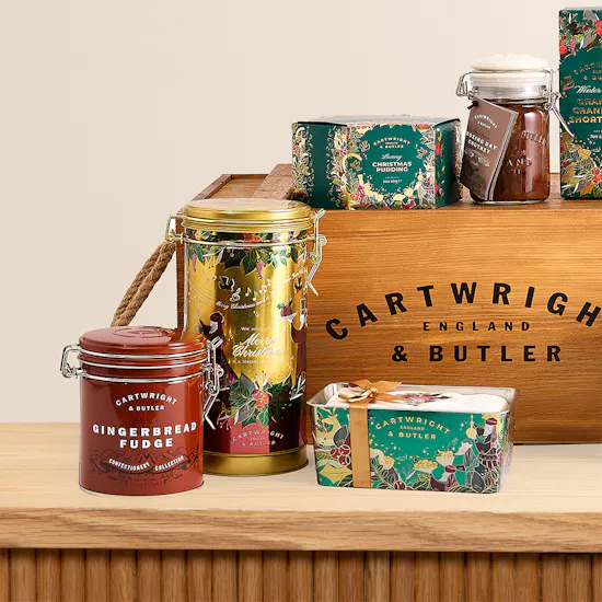 Cartwright & Butler Festive Crate | Love Roses Bouquet ♡