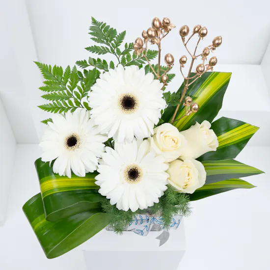 Serene Elegance | Floral Vase