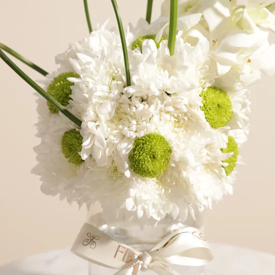 Raff by Paris Gel Extension Gift Voucher | Delicate Flower Vase