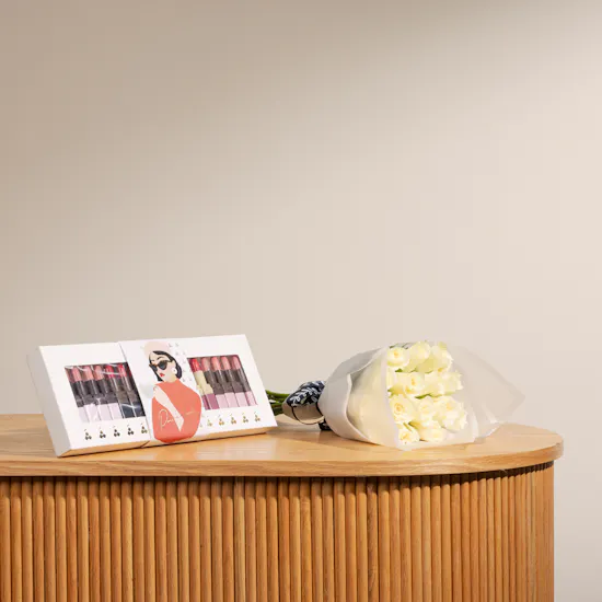 ShanShal Lipstick Chocolate Box | 15 White Roses
