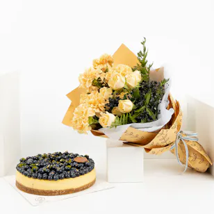 Patisserie by Guillermo Blueberry Baked Cheesecake | Flowers