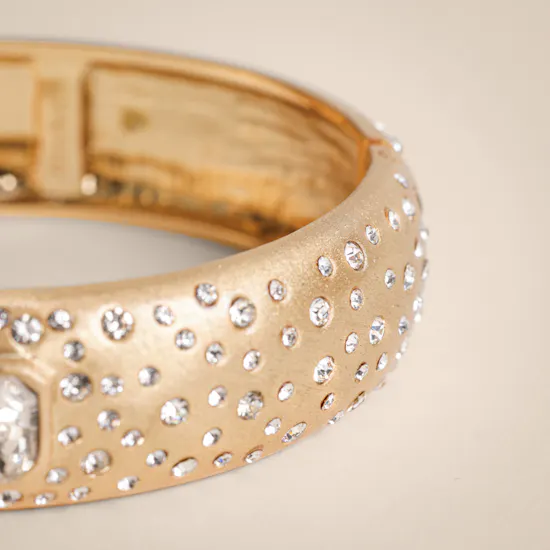 Lynyer Aurora Dust Gemstone Gold Plated Women's Bangle