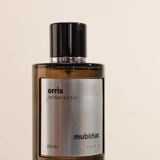عطر أوريس للجنسين من مبخر