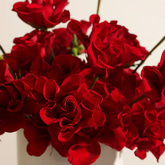 Unique Red Flowers Box