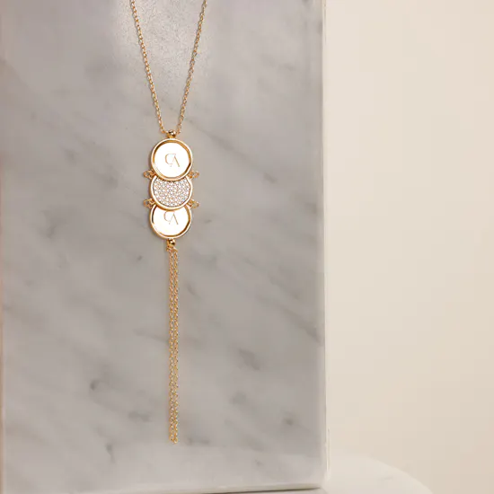 Velvet Desert Sabika Tri-Coin Hand Gold Plated Chain