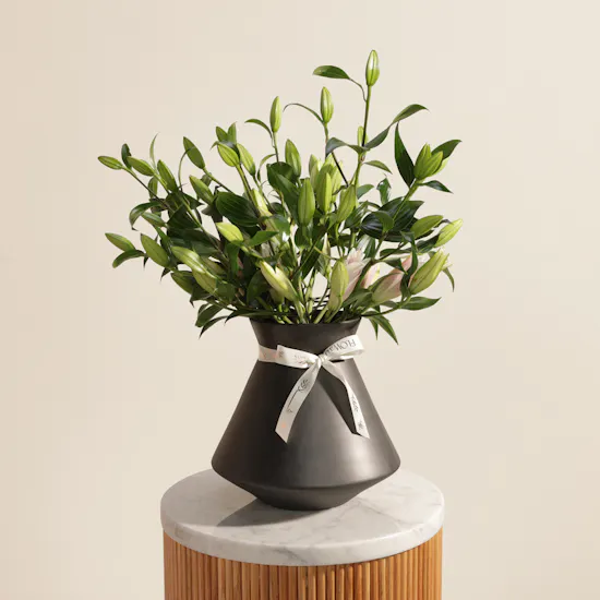 Charm Bloom Pink Lily Vase