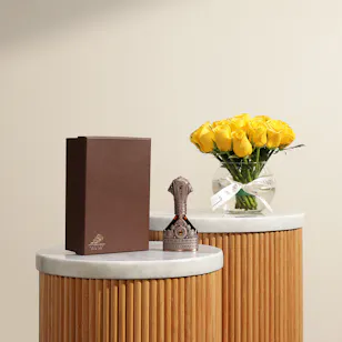 عطر عود 2 للجنسين من الوداد للعطور | مزهرية زهور راقية عطر عود 2 للجنسين من الوداد للعطور | مزهرية زهور راقية