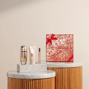 Carolina Herrera 212 VIP Rosé Eau de Parfum Set for Women