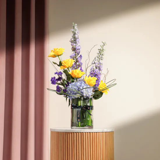 Color Harmony Flower Vase