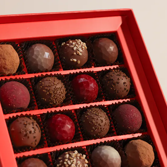 Sweetzerland Chocolate Origin Box