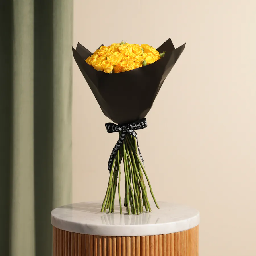 Yellow Radiance Bouquet | 25 Baby Roses 5