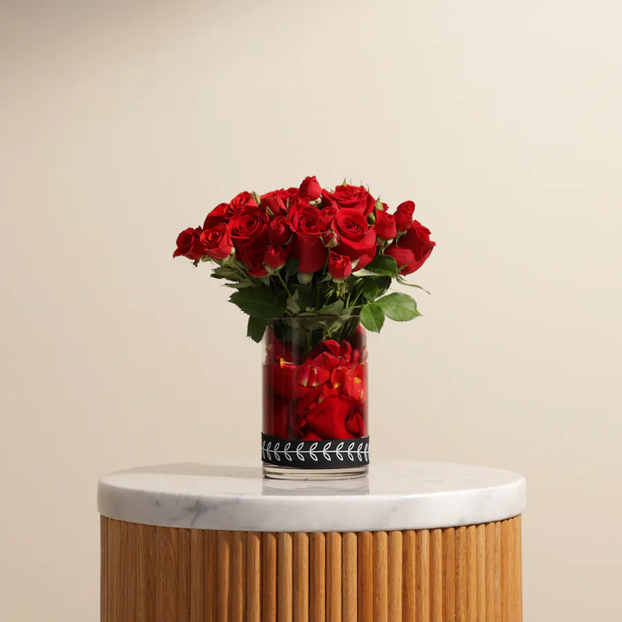 Red Roses Vase 1
