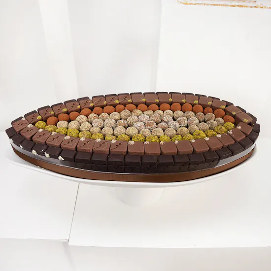 More Chocolate Alta Torre Bianca Tray | Flowers