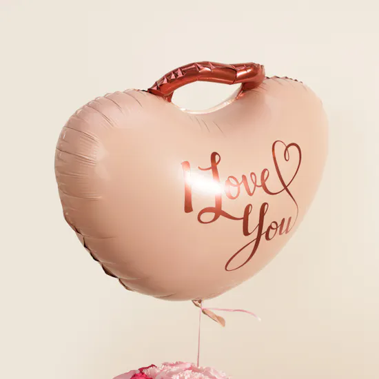 Sweet Atelier Flower Heart Cake | Floward I Love You Heart Balloon and Flowers