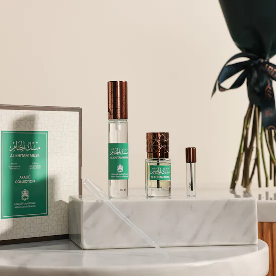 Abdul Samad Al Qurashi Al Khitam Musk Set | Eternal Grace Rose Bouquet