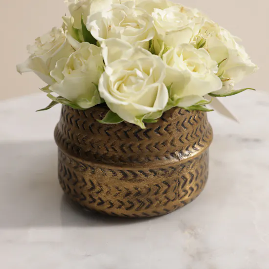 Pure Baby Roses Vase