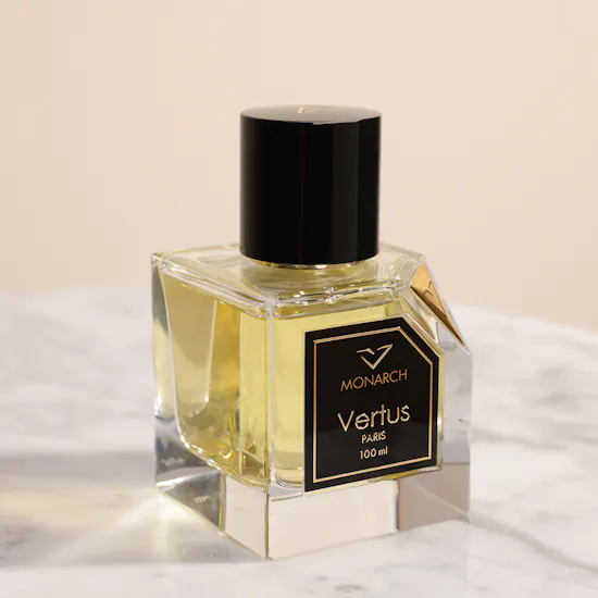 عطر فيرتوس باريس من مونارتش للجنسين | 100مل