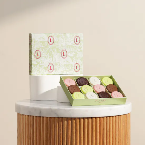 Ladurée Eugénie Medium Gift Box