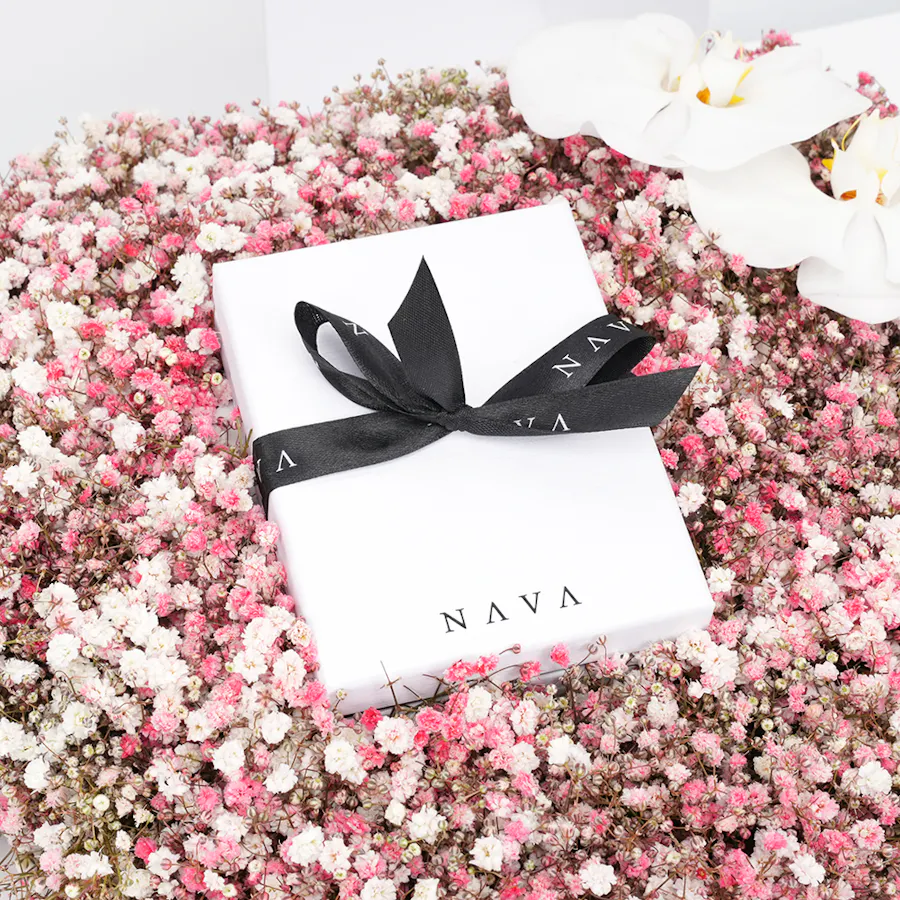 Nava Jewelry Gift with Flowers Heart 2