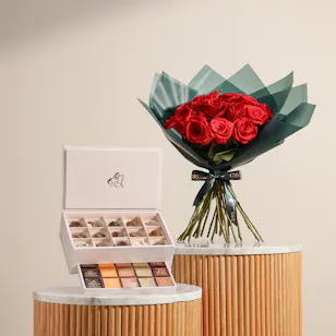 Godiva Premium Chocolate Box | Charming Flowers Godiva Premium Chocolate Box | Charming Flowers