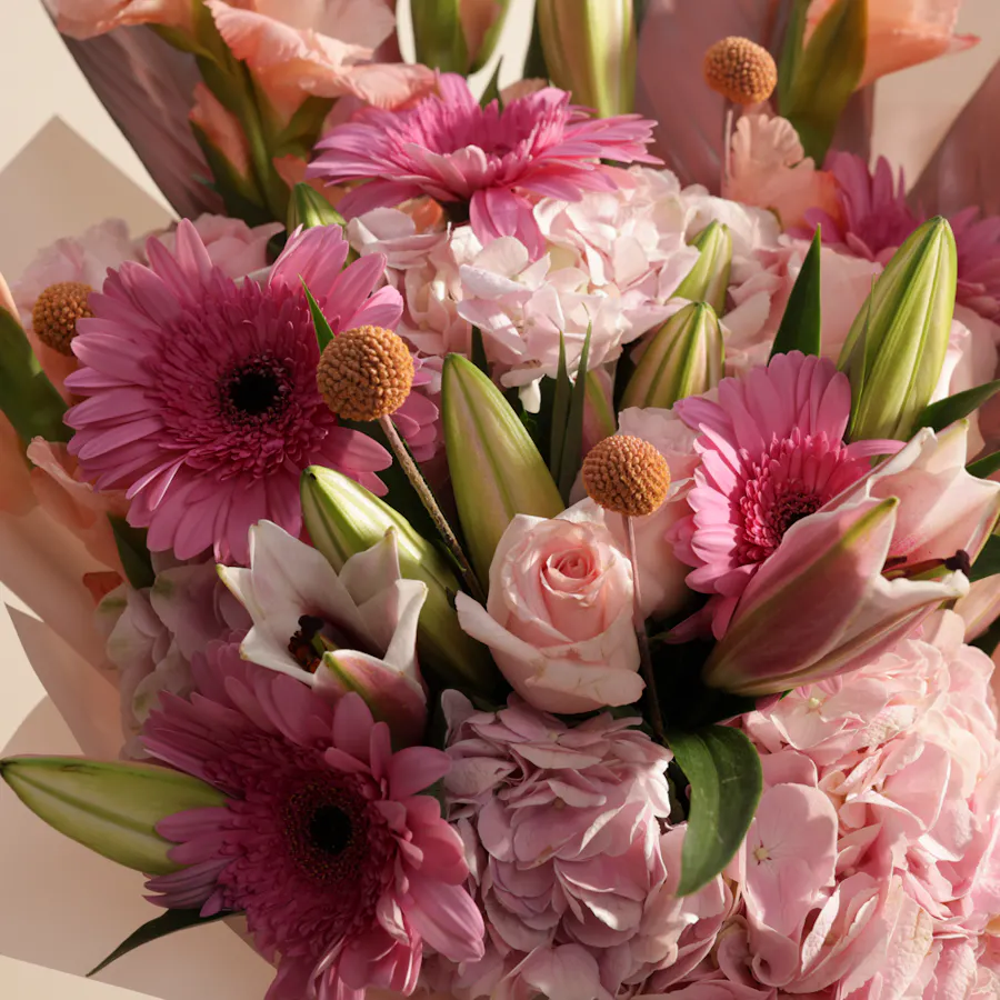 Delight Flowers Bouquet 2