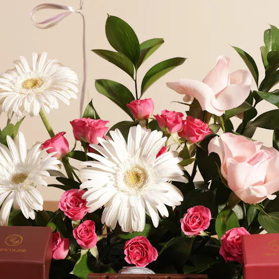 Chocoline Little Miracle Gift Set and Flowers